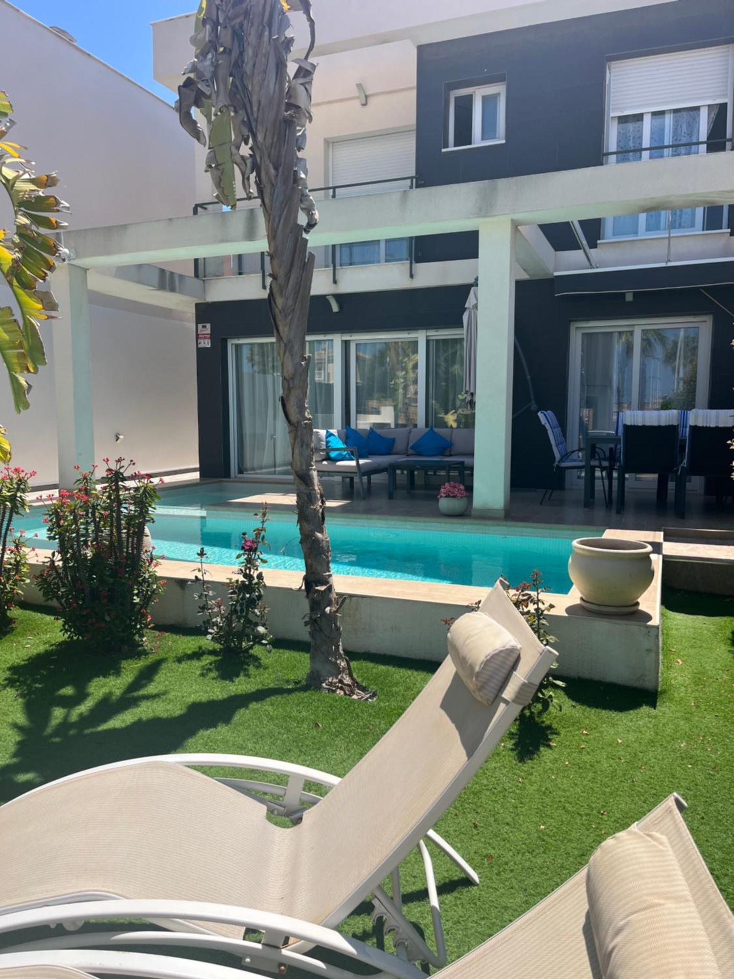 Sympathique Chalet A Gran Alacant Exterior photo